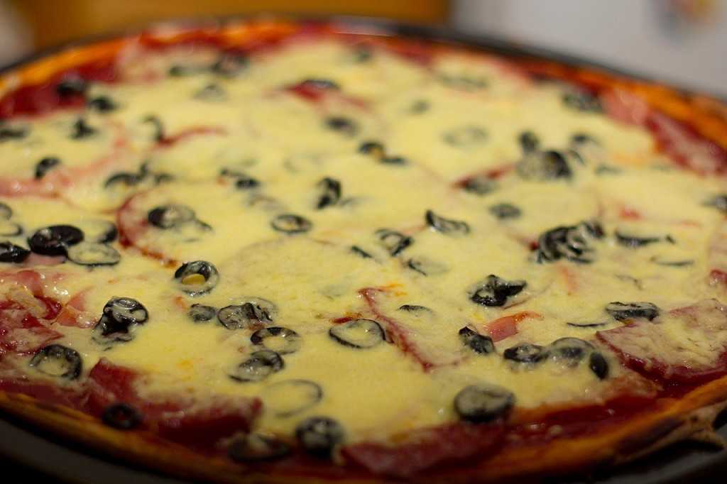 Тесто для пиццы — 10 пошаговых рецептов как в пиццерии