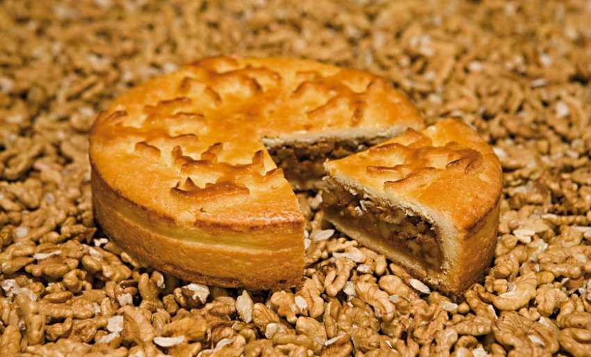 Пирог с грецкими орехами — пошаговый рецепт с фото