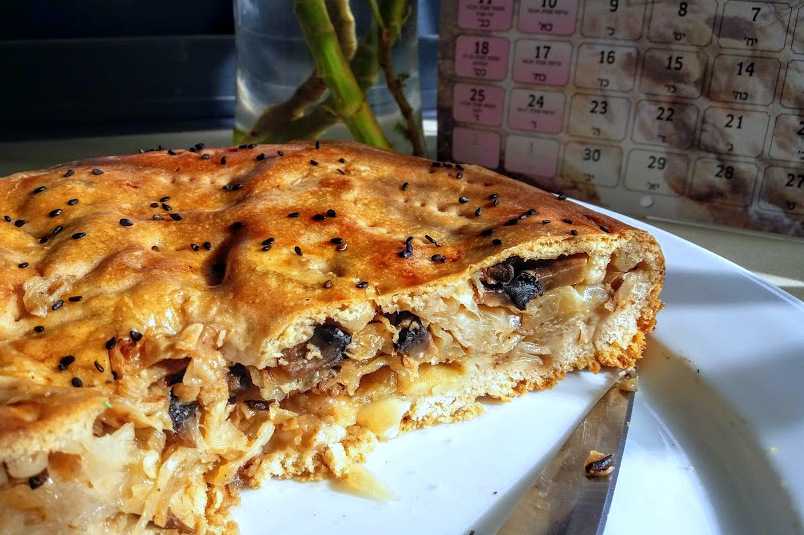 Пирожки с капустой и грибами - 70 рецептов: пирожки | foodini