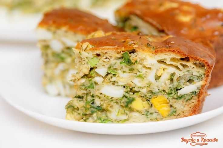 Заливной пп пирог: диетические рецепты - капустный, с курицей, с луком и яйцом, с ягодами и яблоками