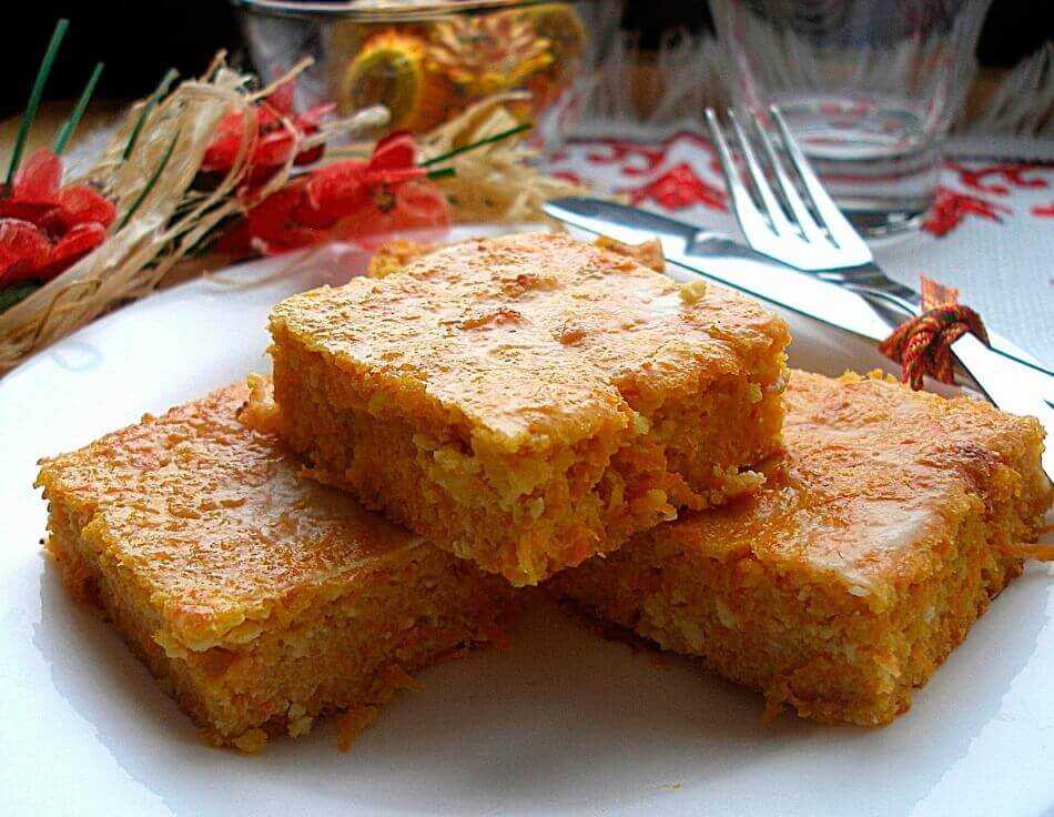 Морковно-яблочный пирог