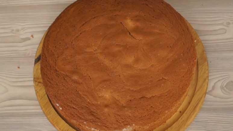 Бисквитный пирог - 16 рецептов приготовления пошагово - 1000.menu