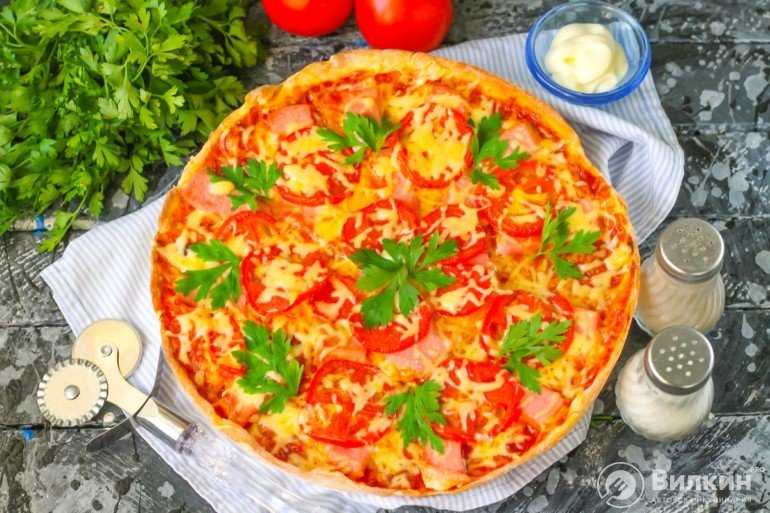 Как приготовить пиццу с колбасой и сыром в духовке: 7 рецептов