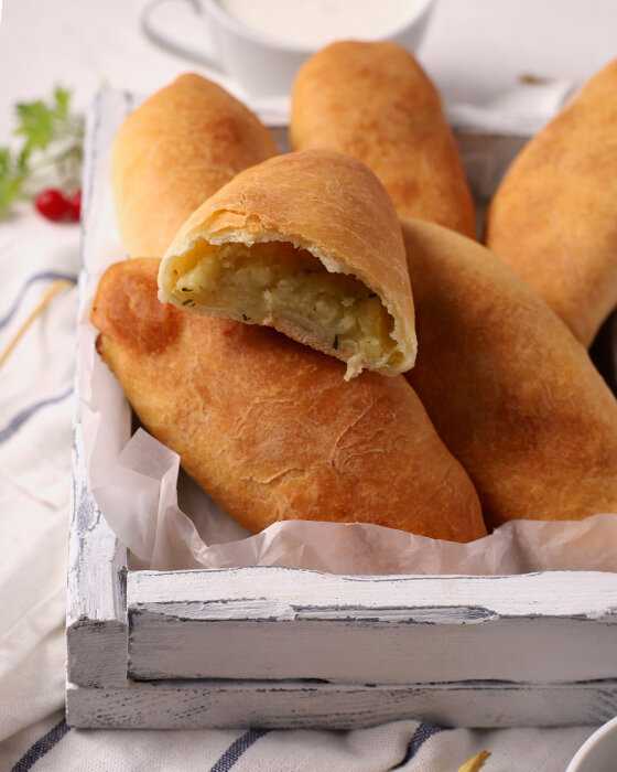 Пирожки с картошкой в духовке: пошаговый рецепт :: syl.ru