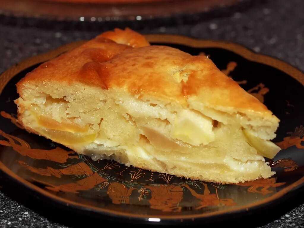 10 быстрых и вкусных пирогов из яблок, которые стоит записать