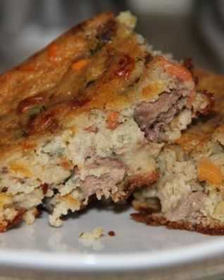 Закусочный пирог с куриной печенью
