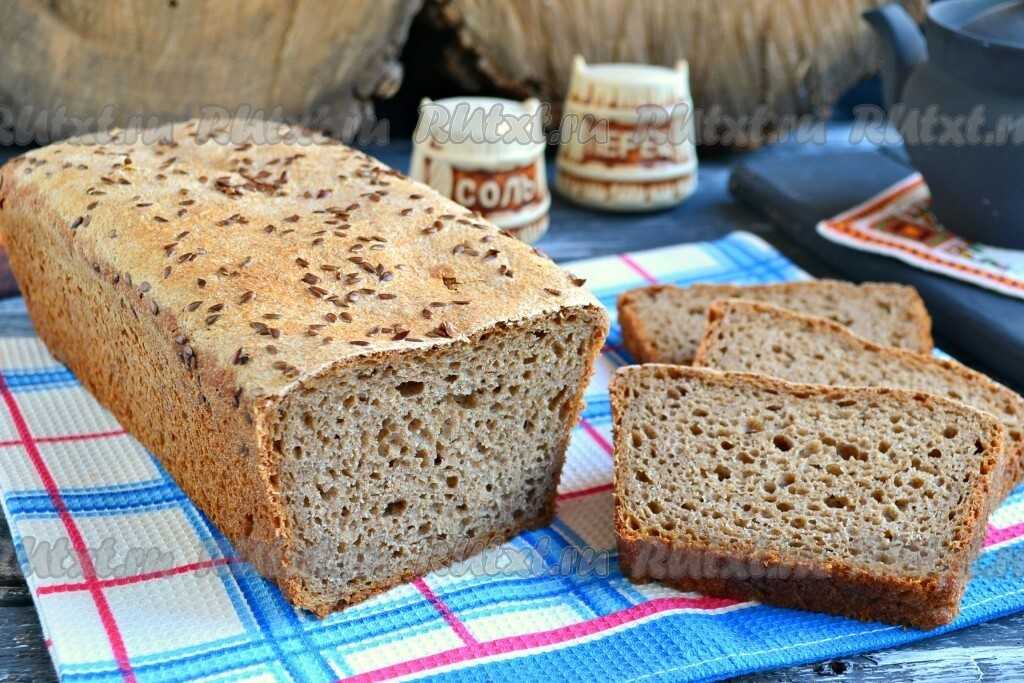 Луковый хлеб из ржаной и пшеничной муки на дрожжах