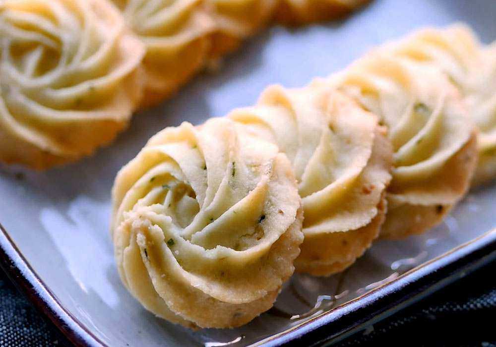 Ленивые пирожки с яйцом и зеленым луком рецепт с фото пошагово - 1000.menu