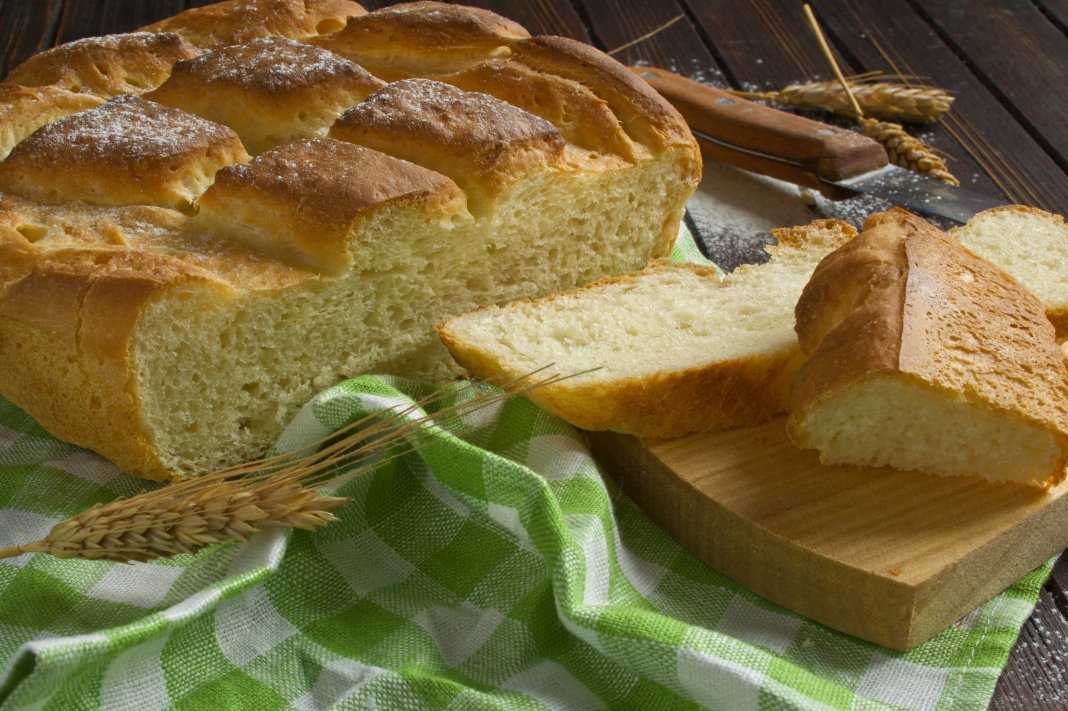 Домашний хлеб в духовке — 11 пошаговых рецептов приготовления с фото