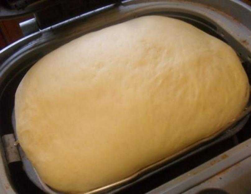 Тесто для пирожков в хлебопечке - рецепты на дрожжах, кефире, сметане и сыворотке