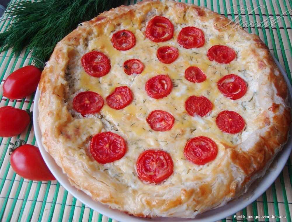 Пирог с помидорами и сыром
