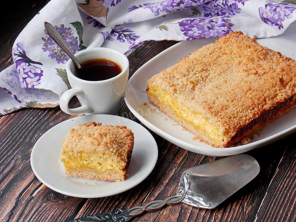 Рецепт творожного пирога с персиками и меренгой на вкусном блоге