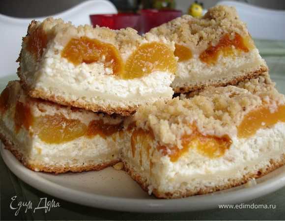 Творожный пирог с абрикосами: рецепт с фото