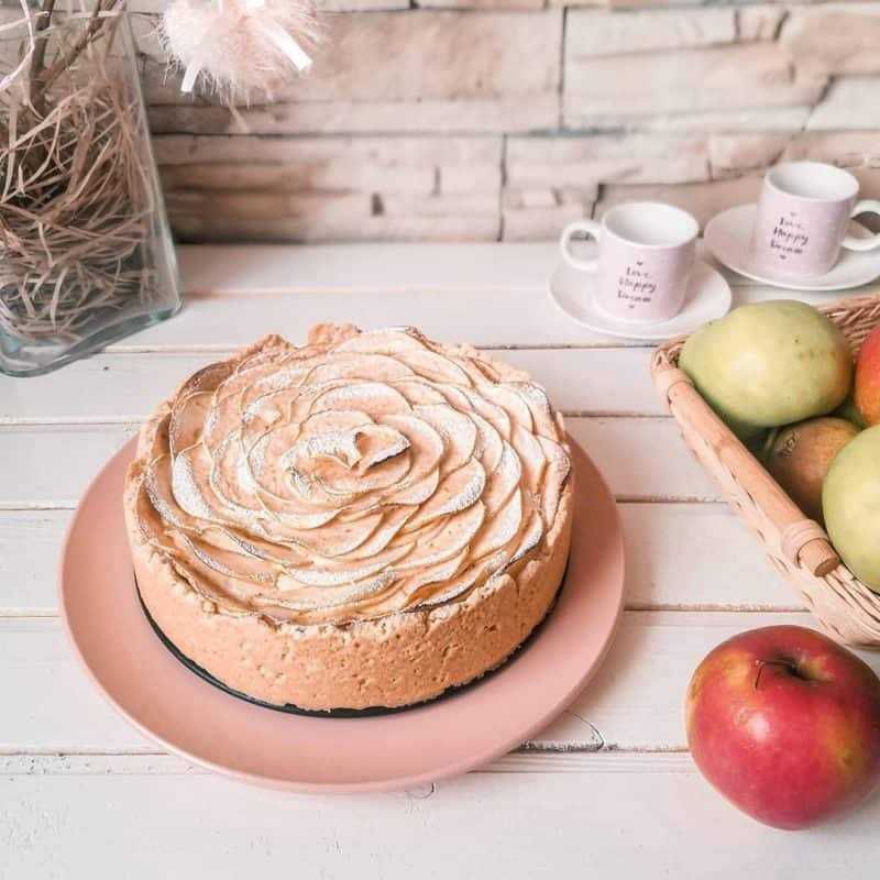 Цветаевский яблочный пирог: готовим поэтический десерт