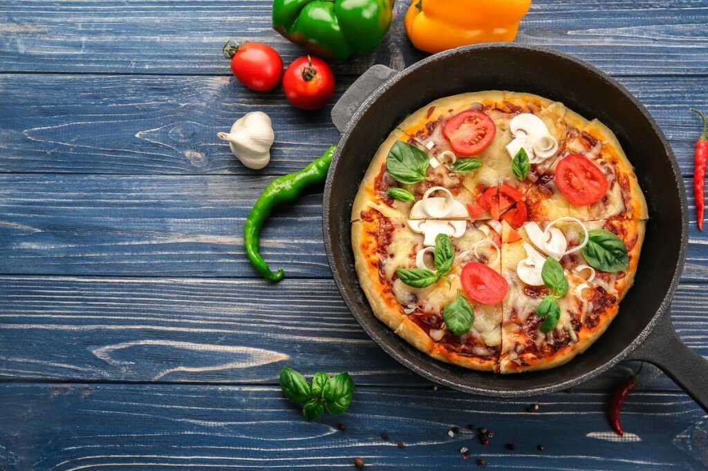 Пицца на сковороде за 10 минут – быстрые и вкусные рецепты жидкой пиццы