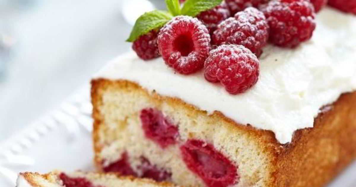 Кексы с малиной: рецепт трех вкусных десертов с ягодами