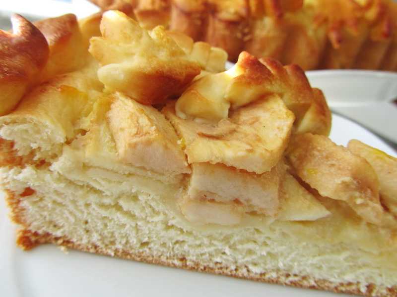 ️постный пирог с яблоками в духовке на дрожжевом тесте - рецепт с фото пошагово