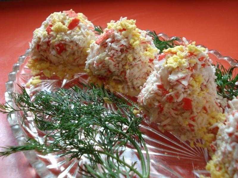 Классический крабовый салат с рисом - пошаговый рецепт с фото