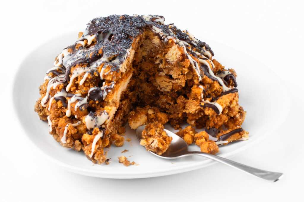 Классический торт муравейник со сгущенкой без выпечки рецепт с фото пошагово - 1000.menu