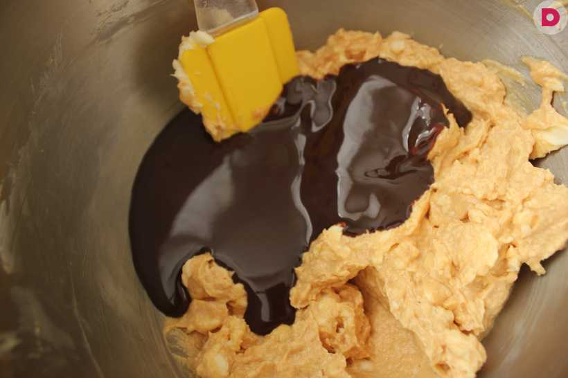 Бисквит шоколадный в мультиварке рецепт с фото пошагово - 1000.menu