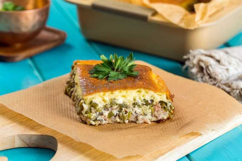 Пирог с капустой и фаршем – 10 рецептов приготовления в духовке или мультиварке