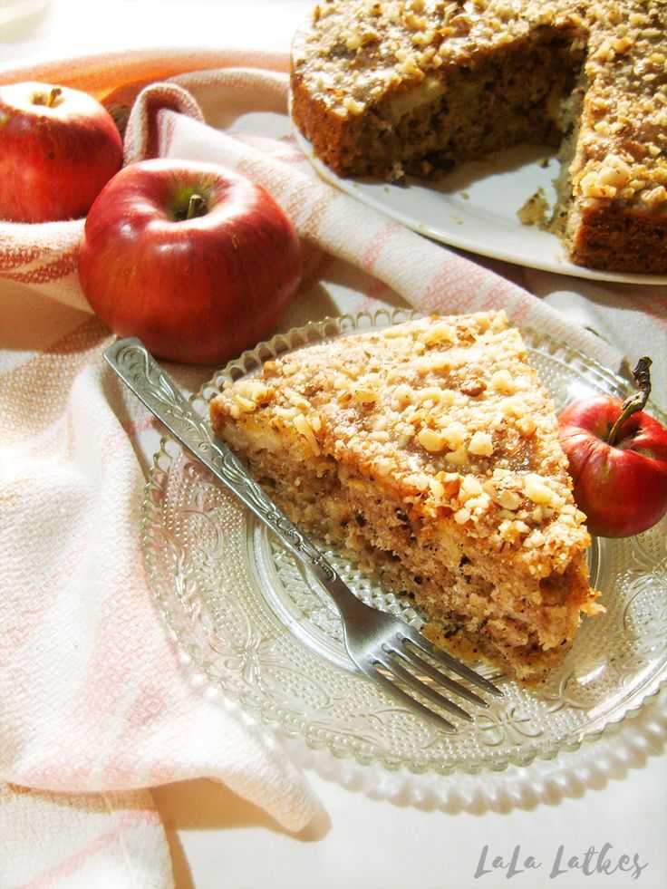 Насыпной пирог с яблоками – 5 рецептов