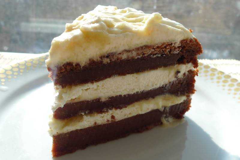 Бисквитный торт с творожным кремом - 11 пошаговых фото в рецепте