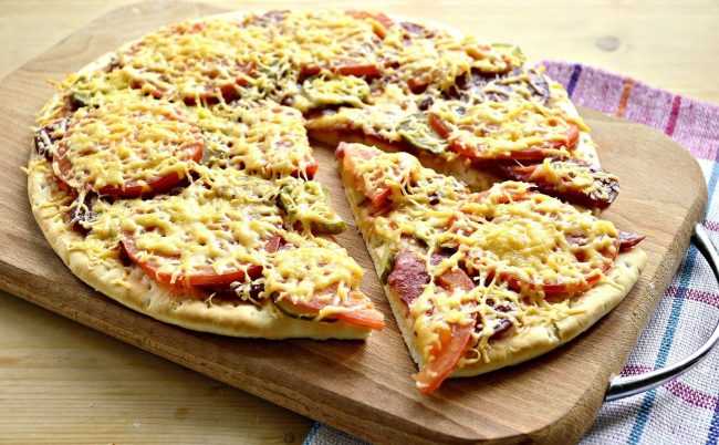 Пицца с фаршем "по-домашнему" — пошаговый рецепт с фото