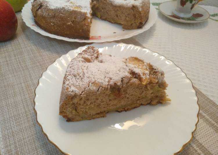 Классическая шарлотка с яблоками в духовке — 8 простых рецептов