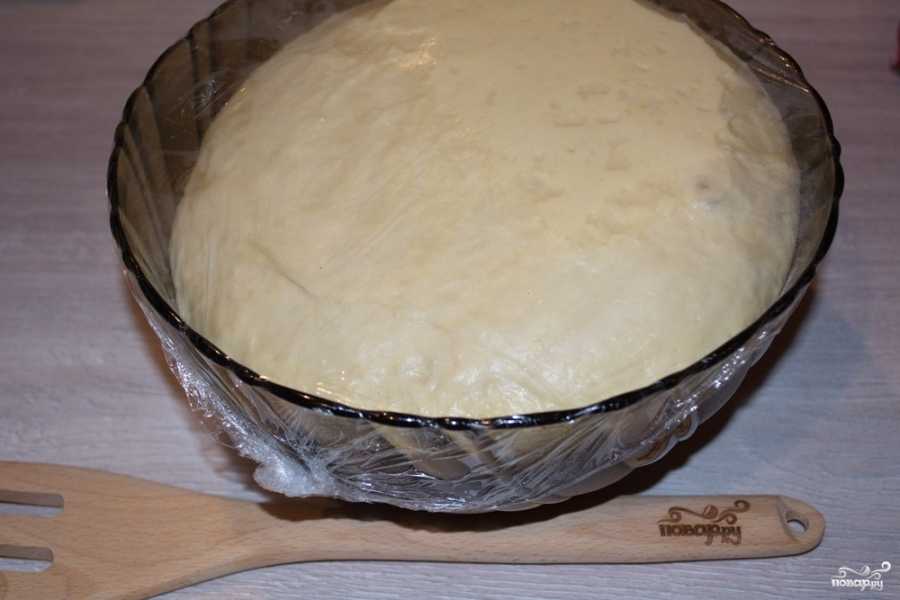 Жидкое тесто для пирога с капустой на сметане и кефире рецепт с фото пошагово - 1000.menu