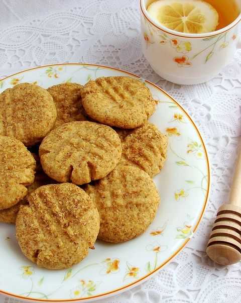 Медовое печенье — 9 самых вкусных и ароматных рецептов