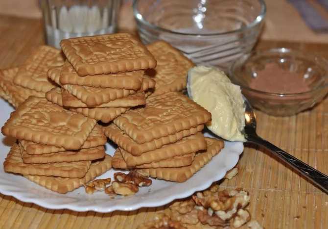 Классические пирожные картошка из печенья со сгущенкой рецепт с фото пошагово и видео - 1000.menu