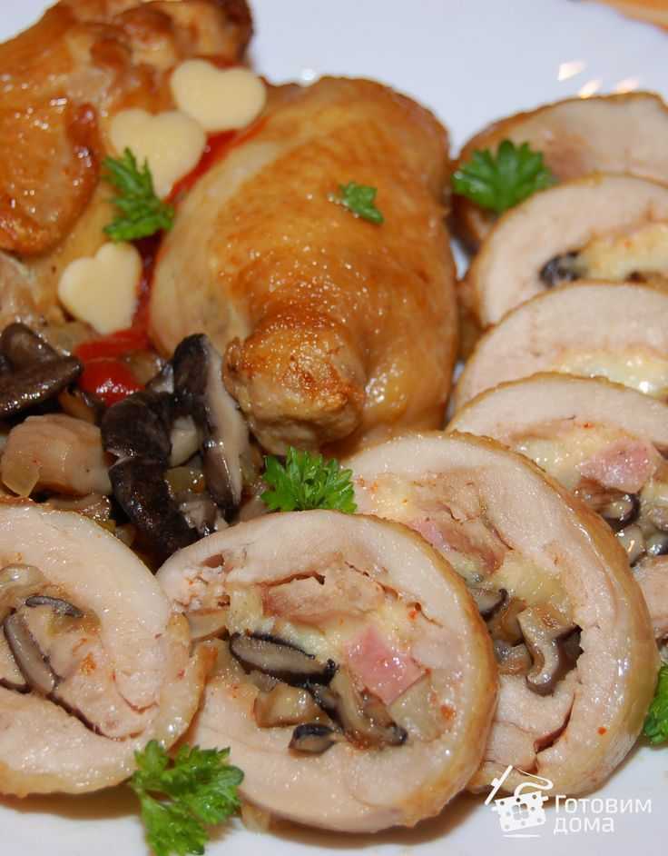 Рулетики куриные с сыром и грибами рецепт с фото пошагово и видео - 1000.menu