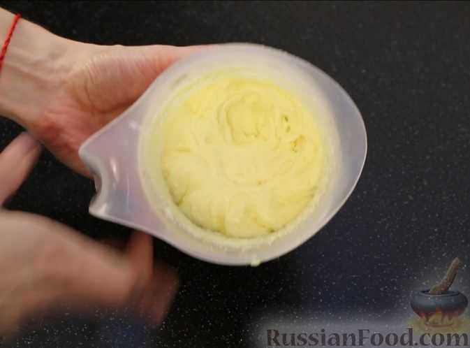 Яичный рулет с красной рыбой и сыром – 10 рецептов с фото