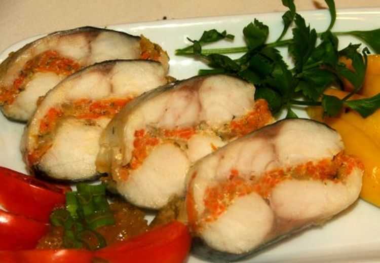 Рулет из скумбрии с салом желатином морковью рецепт с фото пошагово - 1000.menu