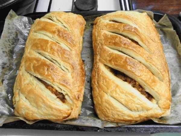 Как приготовить слоеный пирог с капустой, яйцом и морковью: поиск по ингредиентам, советы, отзывы, подсчет калорий, изменение порций, похожие рецепты
