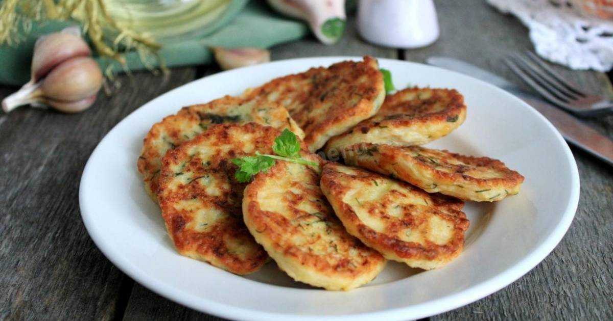 Оладьи из кабачков и картофеля: 4 рецепта, особенности приготовления - onwomen.ru