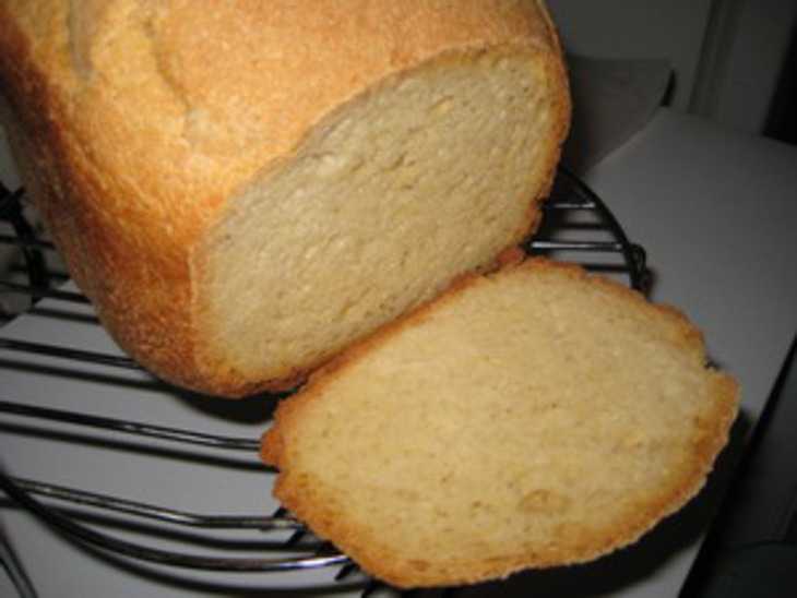 Кукурузная мука хлебопечка рецепты. Хлеб кукурузный Бакальдрин. Хлеб из кукурузной муки в духовке. Хлеб из кукурузной муки в хлебопечке. Хлеб с кукурузной мукой.