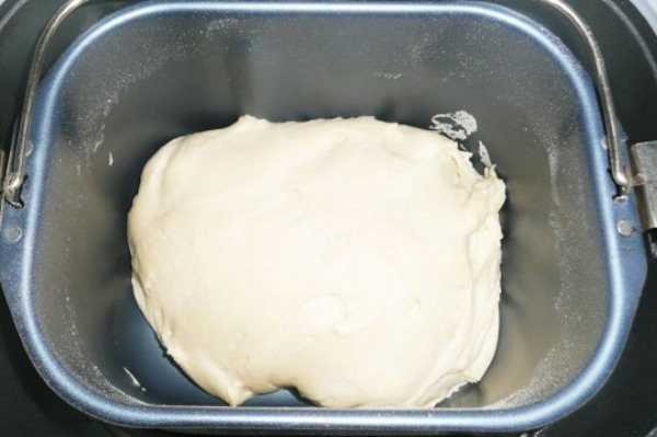 Тесто для пельменей в хлебопечке – рецепт с фото пошагово | с водкой