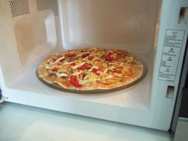 Пицца в микроволновке — рецепты приготовления с фото