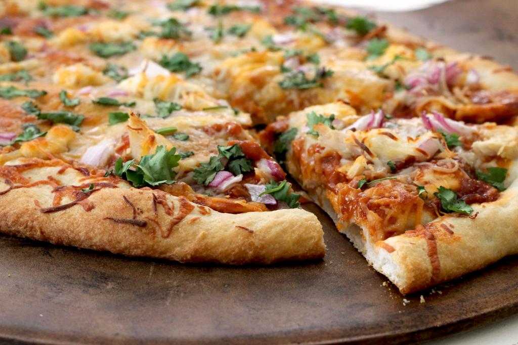 Пицца с фаршем – 8 рецептов в домашних условиях