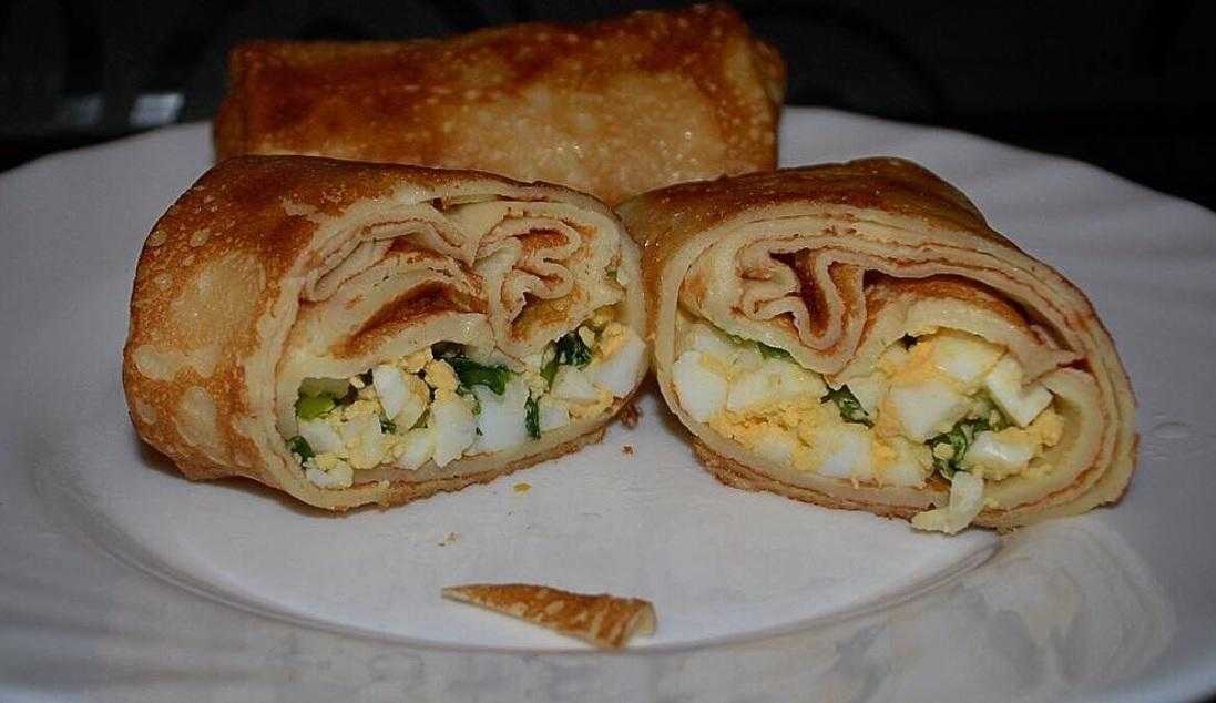 Блинчики с яйцом и зеленым луком, рецепт с фото пошагово