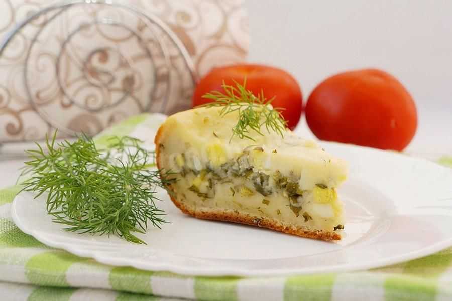 Пирог заливной с зеленым луком и яйцом (на кефире, на сметане)