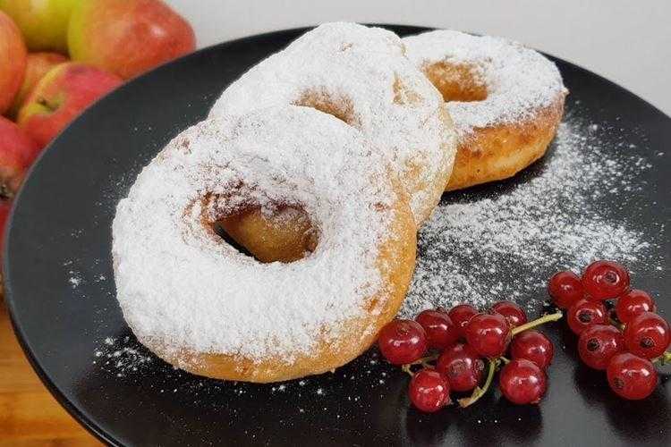 10 простых рецептов творожных пончиков в домашних условиях