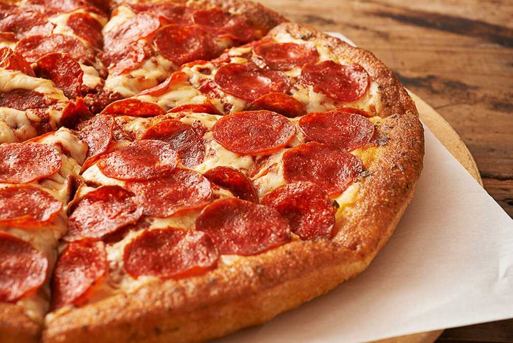 Готовь американскую пиццу на толстом тесте: поиск по ингредиентам, советы, отзывы, пошаговые фото, подсчет калорий, удобная печать, изменение порций, похожие рецепты