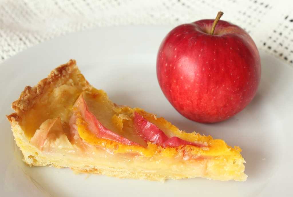 Пирог с яблоками и лимоном – 11 рецептов изысканного лакомства
