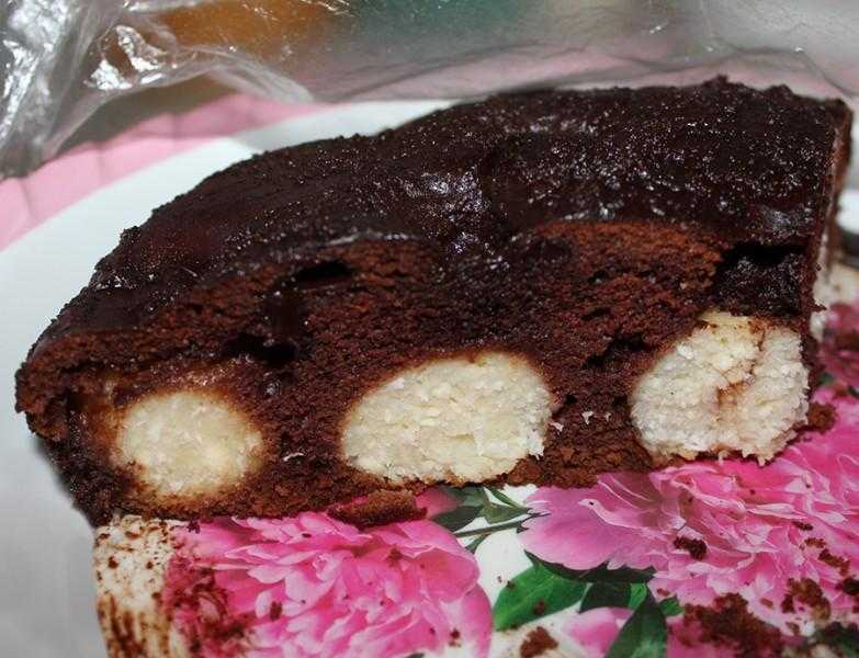Шоколадный пирог с творожными шариками - пошаговый фоторецепт
