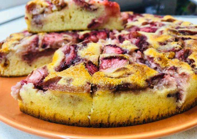 Пирог с клубникой — 7 рецептов вкусного домашнего пирога