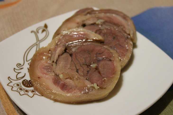 Рулет из свиной рульки — пошаговый рецепт с фото