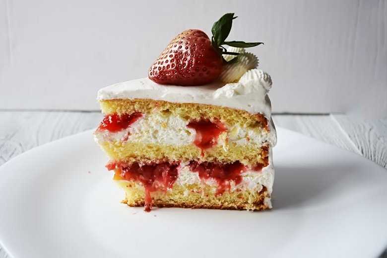 Торт творожный с фруктами рецепт с фото пошагово - 1000.menu